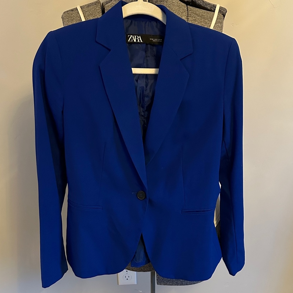 Zara Women's Vibrant Blue Suit